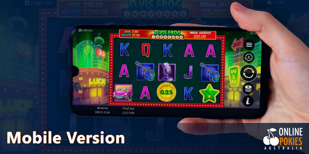 Play Elvis frog in Vegas on your mobile phone